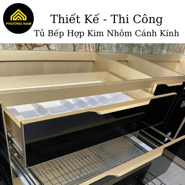Thiết  kế - thi công tủ bếp hợp kim nhôm cánh kính tại Nha Trang - Khánh Hòa